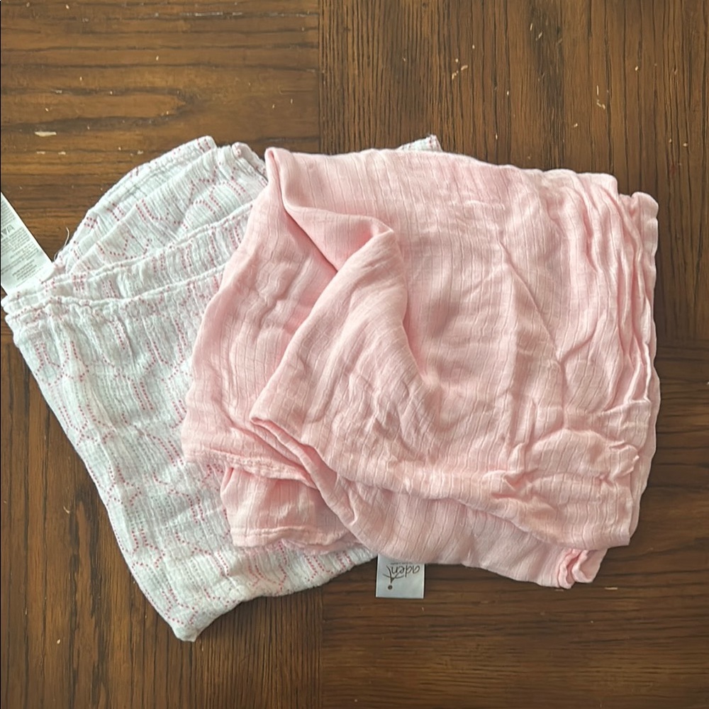 Set of 2 Aden by Aden and Anais muslin blankets